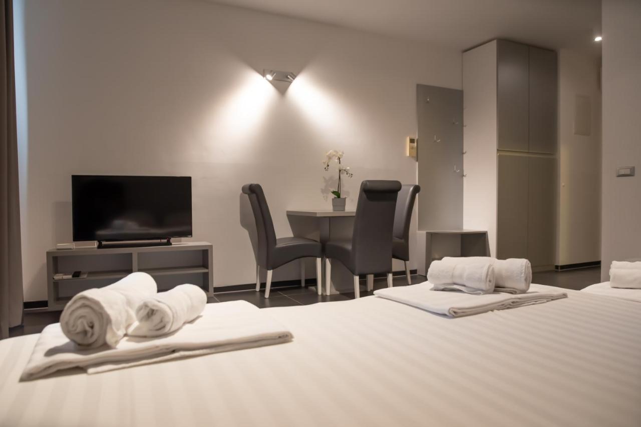 Apartment Whitehouse Makarska